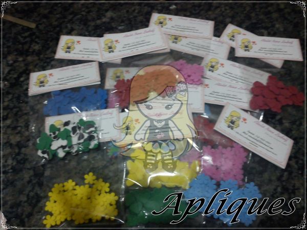 Apliques em EVA
